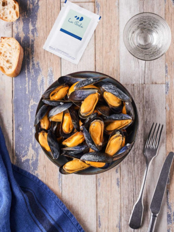Moules de Bouchot du Vivier sur Mer, prêtes à Cuire