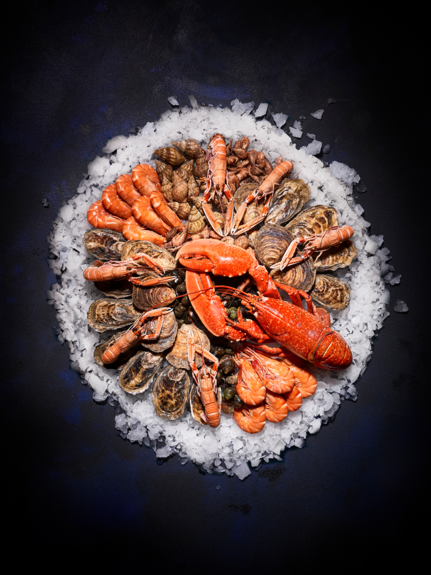 Plateau de la Saint Valentin avec homard